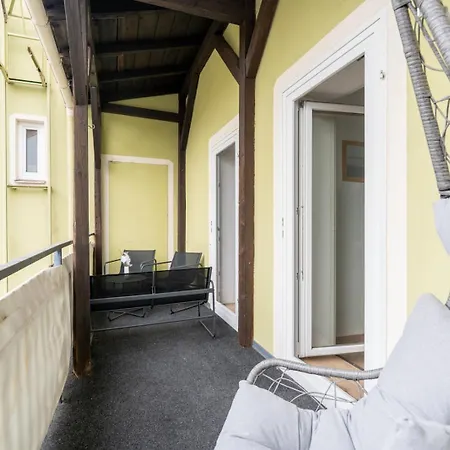 70m2 - 3 Bedrooms - Balcony - Near Uni - Netflix * לאובן