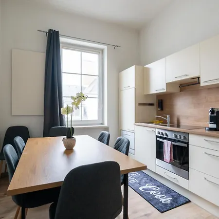 דירה 70m2 - 3 Bedrooms - Balcony - Near Uni - Netflix