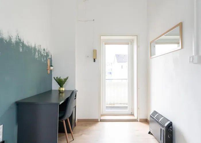 70m2 - 3 Bedrooms - Balcony - Near Uni - Netflix דירה *