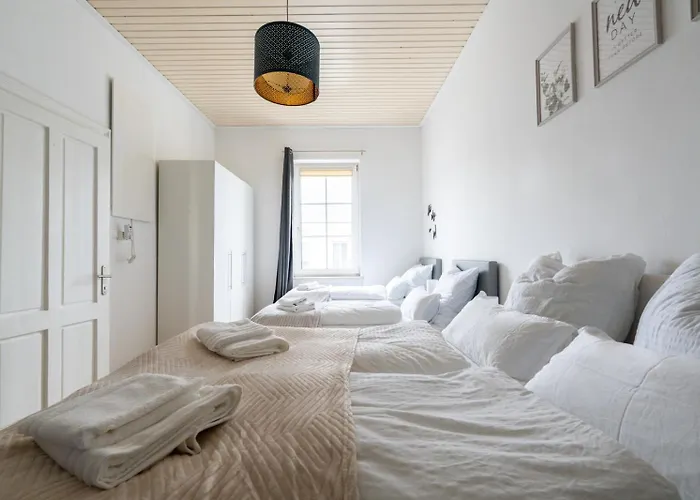 70m2 - 3 Bedrooms - Balcony - Near Uni - Netflix * Leoben (Styria)