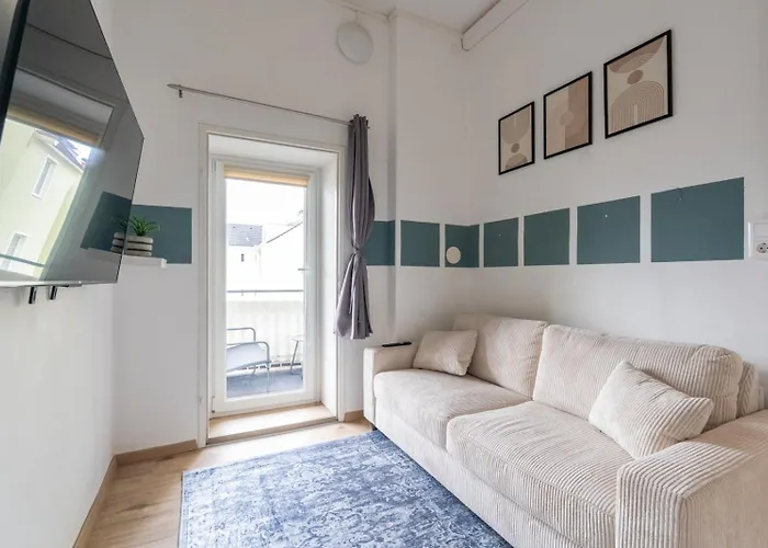 דירה 70m2 - 3 Bedrooms - Balcony - Near Uni - Netflix